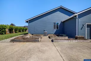 405 NE Berry St, Sublimity, OR 97385 - Photo 38