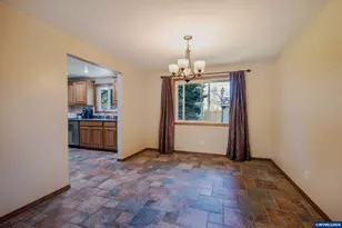 4626 2nd Pl SE, Salem, OR 97302 - Photo 12
