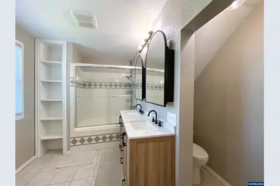 952 Main St E, Monmouth, OR 97361 - Photo 24