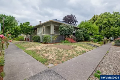 204 NW 27th St, Corvallis, OR 97330 - Photo 2