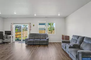 4803 Chive Ave NE, Salem, OR 97301 - Photo 8