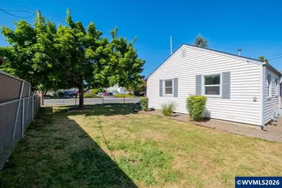 510 W Oak St, Lebanon, OR 97355 - Photo 26