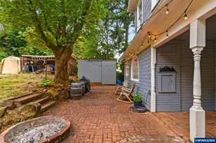 370 C St, Scotts Mills, OR 97375 - Photo 44
