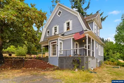 370 C St, Scotts Mills, OR 97375 - Photo 36