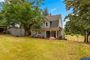 370 C St, Scotts Mills, OR 97375 - Photo 38