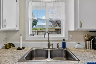 4527 Garden Ct SE, Salem, OR 97317 - Photo 14