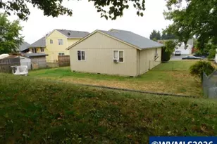 318 NW Denton Ave, Dallas, OR 97338 - Photo 22