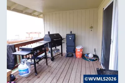 318 NW Denton Av, Dallas, OR 97338 - Photo 18