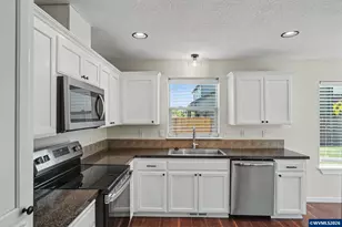 4862 Whitewater St NE, Salem, OR 97305 - Photo 16