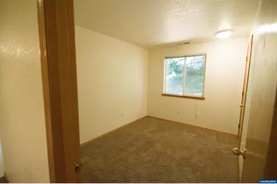 1815 Skyline Ct S, Salem, OR 97306 - Photo 8