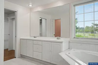 11045 James Way Dr SE, Aumsville, OR 97325 - Photo 20