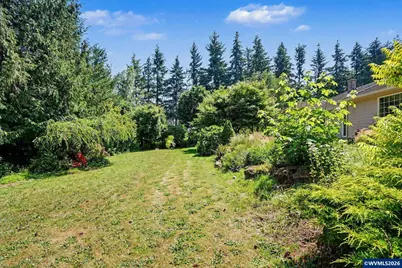 11045 James Way Dr SE, Aumsville, OR 97325 - Photo 32