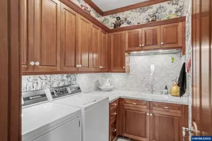 630 Eureka Ave, Silverton, OR 97381 - Photo 30