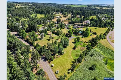 630 Eureka Av, Silverton, OR 97381 - Photo 50