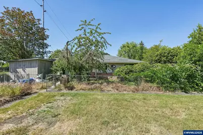 892 D St, Independence, OR 97351 - Photo 1