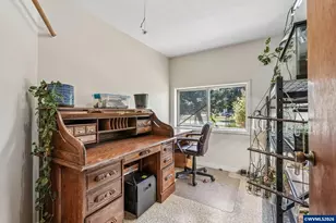 892 D St, Independence, OR 97351 - Photo 14