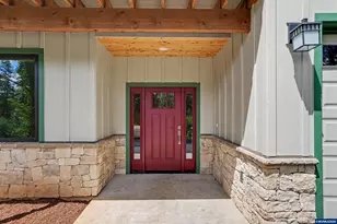 1155 NW Country Hills Dr, Corvallis, OR 97330 - Photo 8