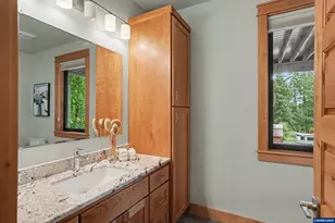 1155 NW Country Hills Dr, Corvallis, OR 97330 - Photo 18