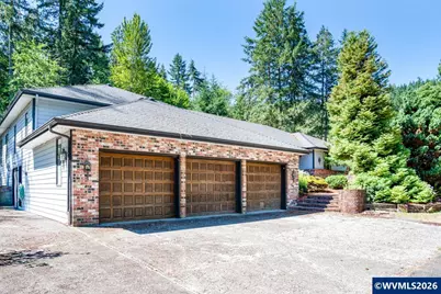 30992 Echo Hills Ter, Lebanon, OR 97355 - Photo 4