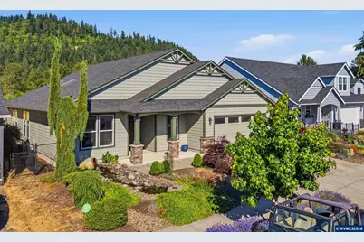 2301 Robbins Wy, Lebanon, OR 97355 - Photo 4