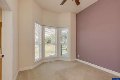 23522 Caffey Ln, Aurora, OR 97002 - Photo 14