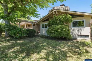 1740 NW Woodland Dr, Corvallis, OR 97330 - Photo 34