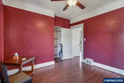 305 Mill St, Silverton, OR 97381 - Photo 18