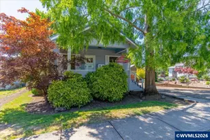 305 Mill St, Silverton, OR 97381 - Photo 42