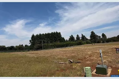 2192 Perch Dr NW, Salem, OR 97304 - Photo 2