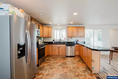 4808 38th Pl NE, Salem, OR 97305 - Photo 22