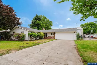4808 38th Pl NE, Salem, OR 97305 - Photo 1
