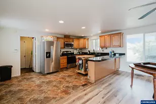 4808 38th Pl NE, Salem, OR 97305 - Photo 20