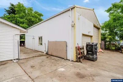 4808 38th Pl NE, Salem, OR 97305 - Photo 40