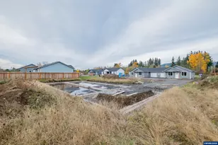 1221 49th Ave, Sweet Home, OR 97389 - Photo 8