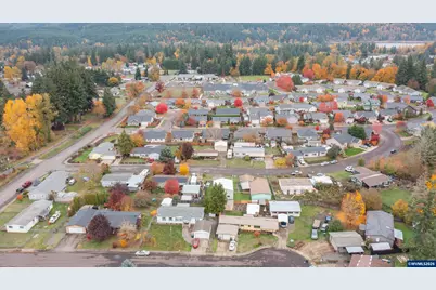 1221 49th Av, Sweet Home, OR 97389 - Photo 16