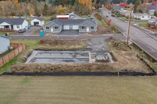 1221 49th Ave, Sweet Home, OR 97389 - Photo 22