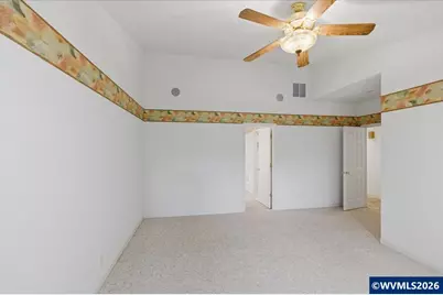 702 Castle Pines Dr N, Keizer, OR 97303 - Photo 22