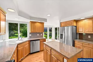 702 Castle Pines Dr N, Keizer, OR 97303 - Photo 12