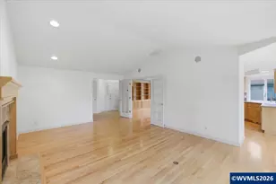 702 Castle Pines Dr N, Keizer, OR 97303 - Photo 6