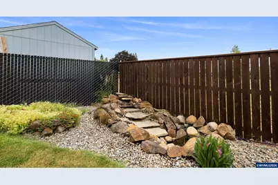 424 13th St, Aumsville, OR 97325 - Photo 40