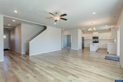 719 Deer Creek Wy, Philomath, OR 97370 - Photo 2