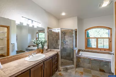 3559 NW Glenridge Dr, Corvallis, OR 97330 - Photo 32