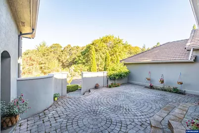 3559 NW Glenridge Dr, Corvallis, OR 97330 - Photo 8