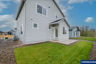 991 SE Blackbird Av, Albany, OR 97322 - Photo 2