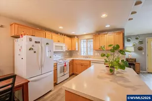 1256 Linden Court, Sweet Home, OR 97386 - Photo 2