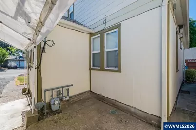 333 S Williams St, Lebanon, OR 97355 - Photo 26