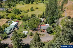 43227 N River Rd, Sweet Home, OR 97386 - Photo 2