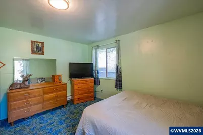 43227 N River Rd, Sweet Home, OR 97386 - Photo 32