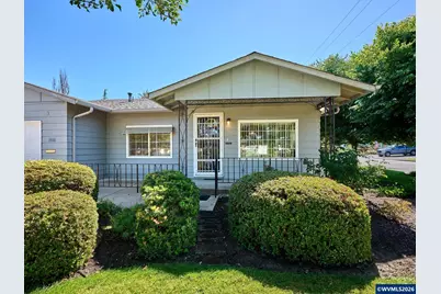 1010 Randolph Rd, Woodburn, OR 97071 - Photo 2