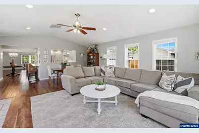 1420 Center St SE, Albany, OR 97322 - Photo 24